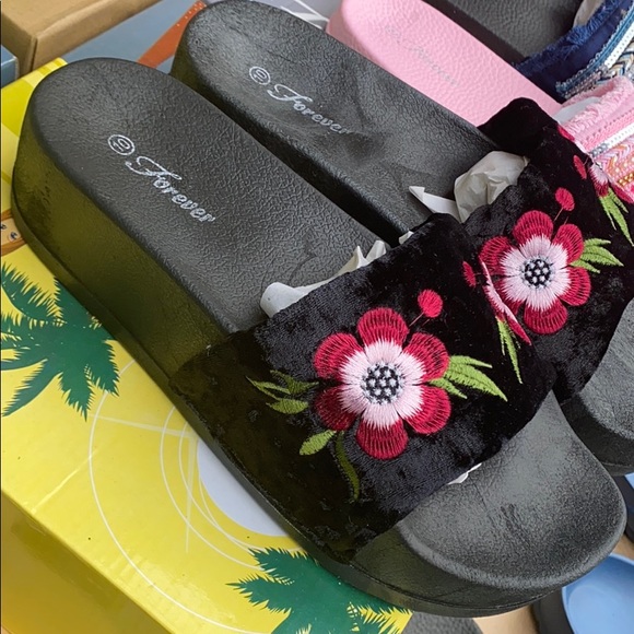 Different styles - Picture 3 of 3